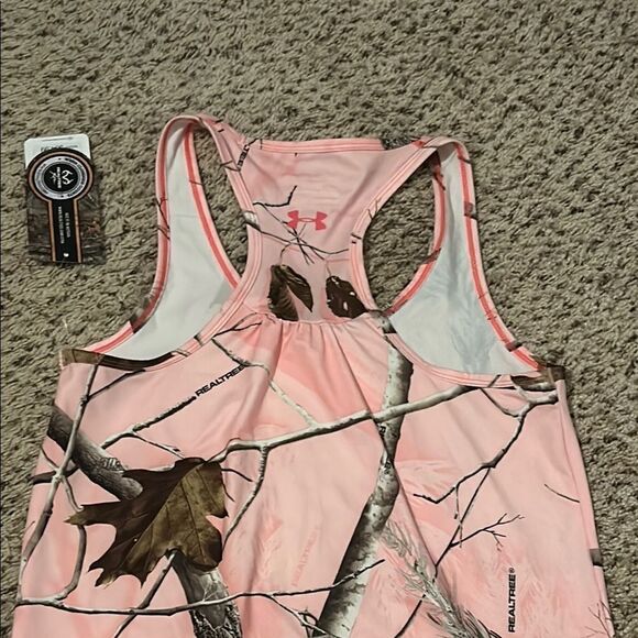 NWT Under Armour medium Pink Camo Tank Top  E - Picture 6 of 10
